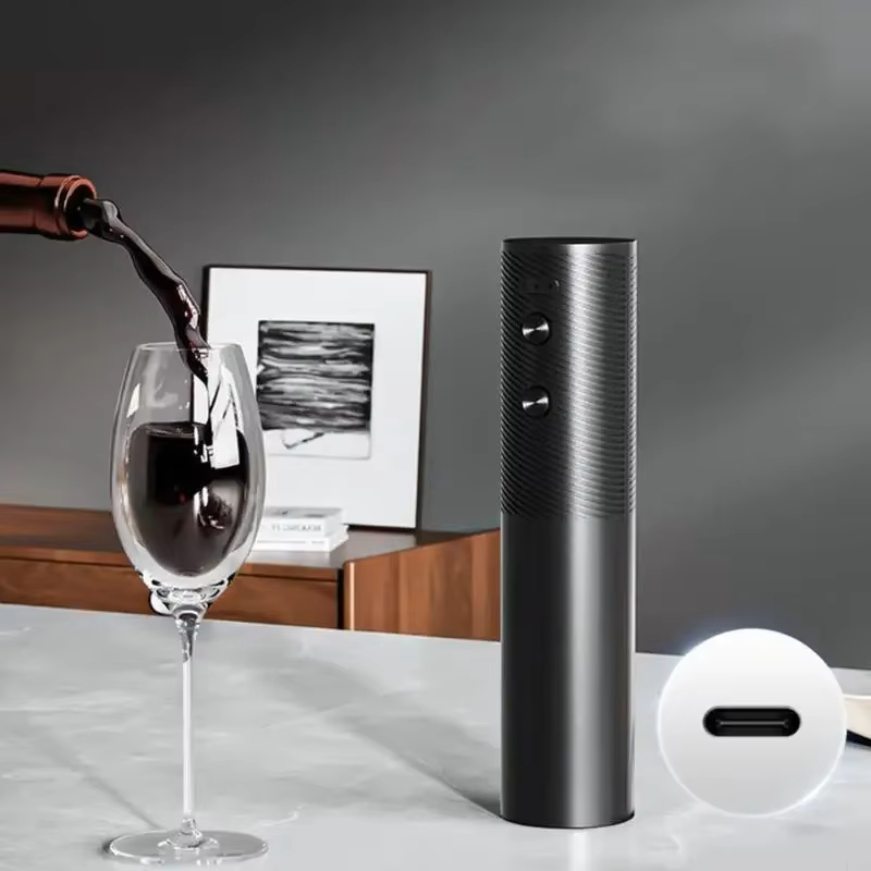 Elektryczny otwieracz do wina  – Kitchen Appliances Garage recenzja i cena